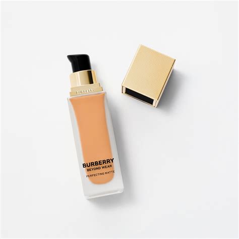 burberry beyond wear matte foundation.